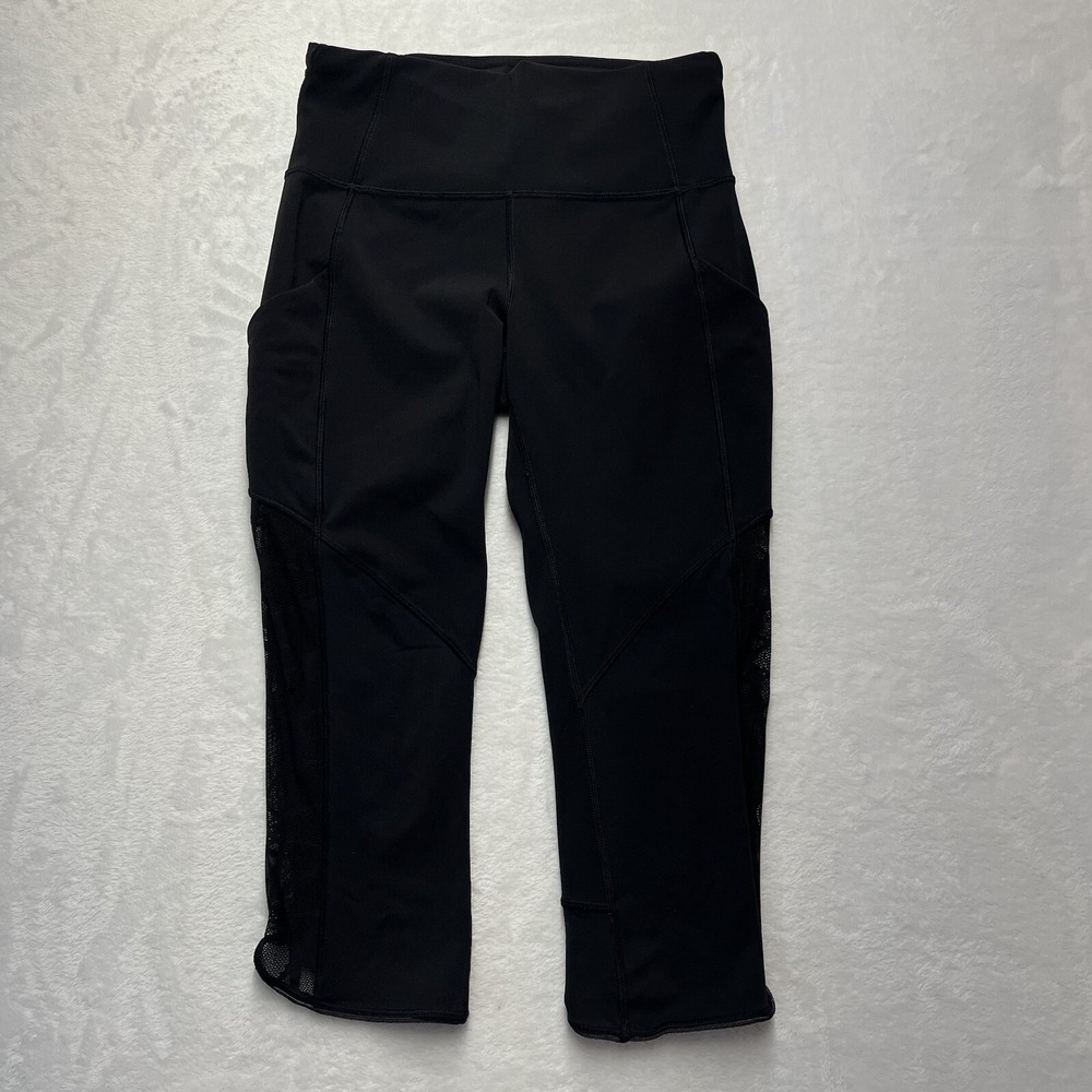 Lululemon Side Pocket Capri Womens‎ 4 Black Mesh Detail *Flawed*